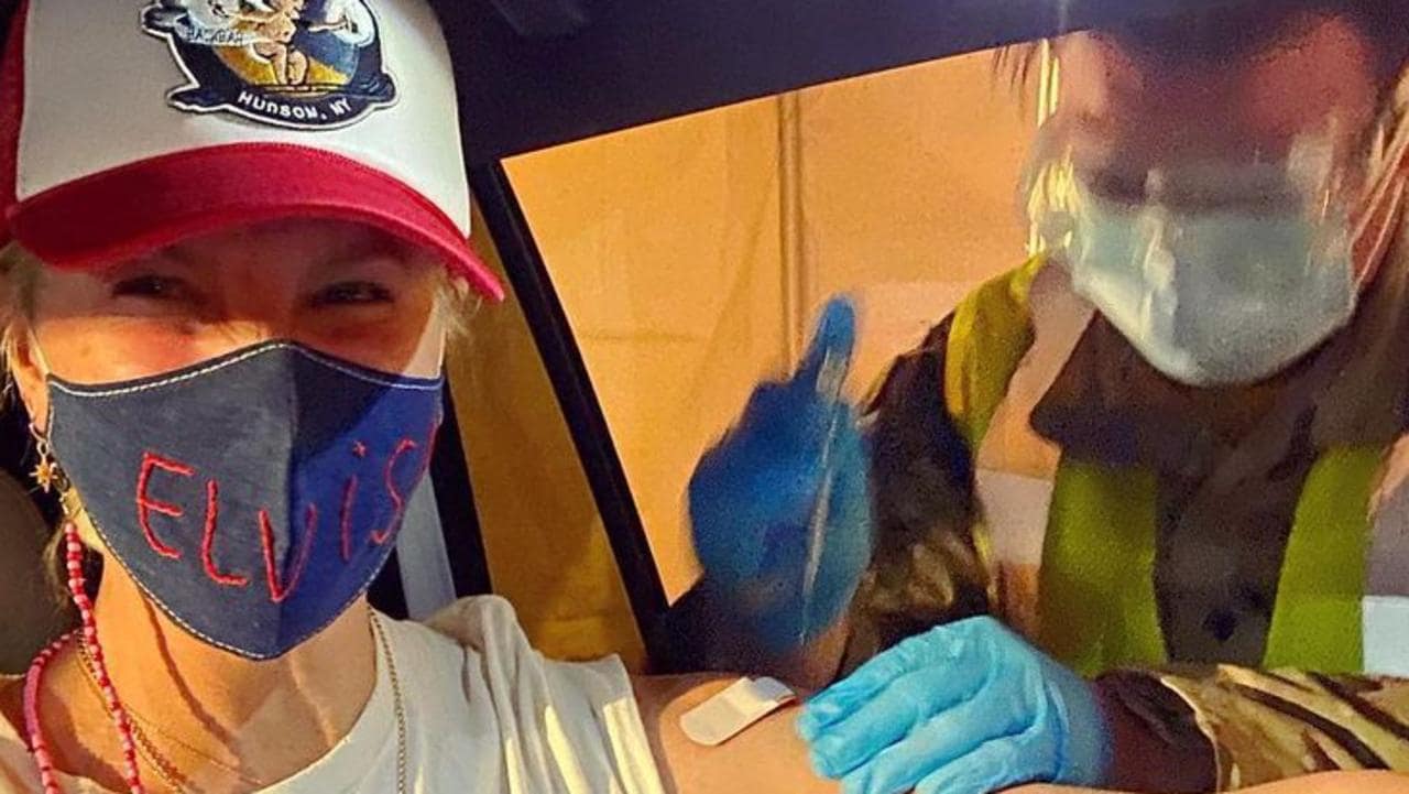 Amanda Kloots hits back at vaccination critics