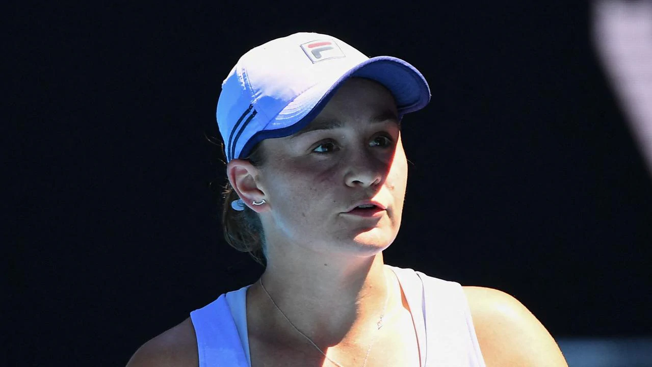 Ash Barty vs Karolina Muchova, medical time-out, tennis news