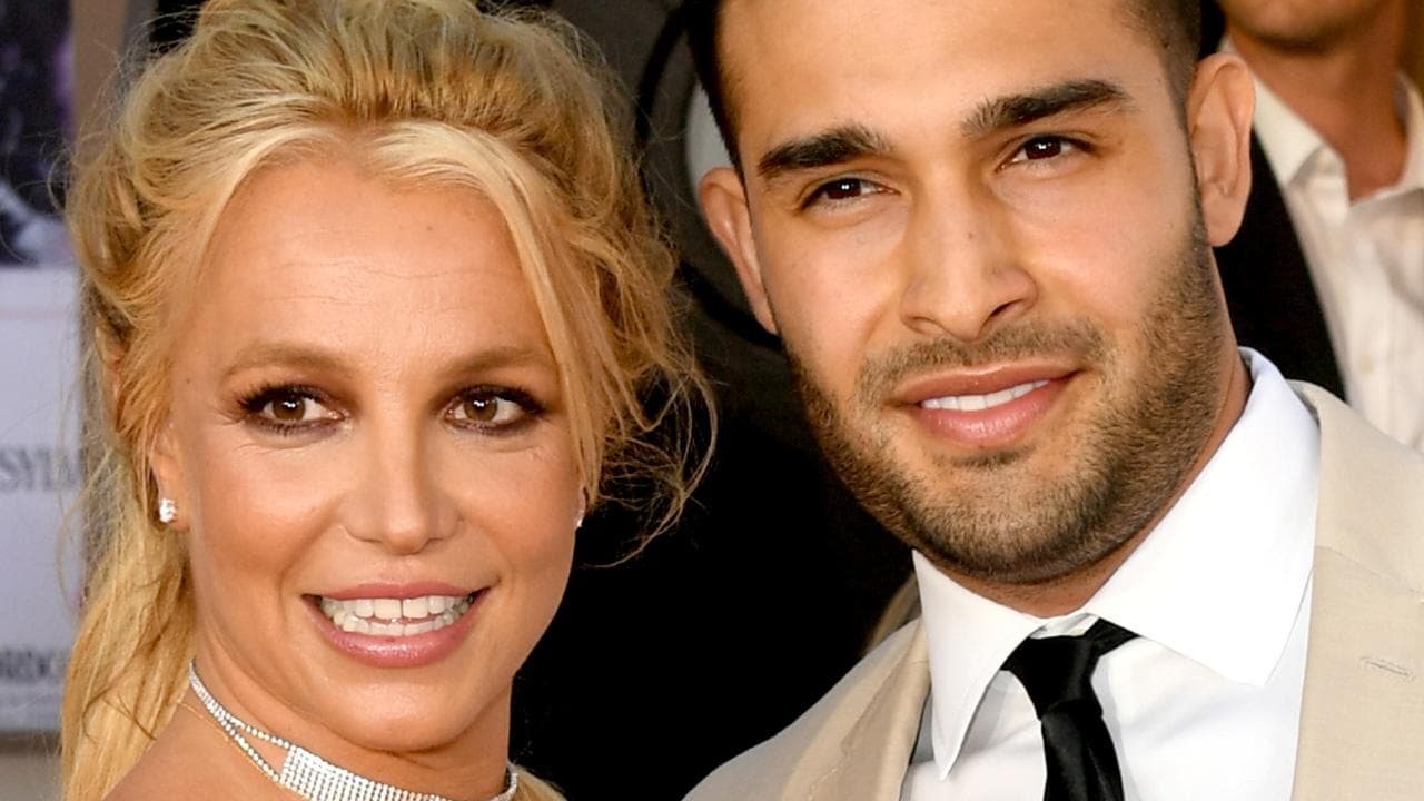 Britney Spears’ boyfriend Sam Asghari calls dad Jamie Spears a ‘d**k’