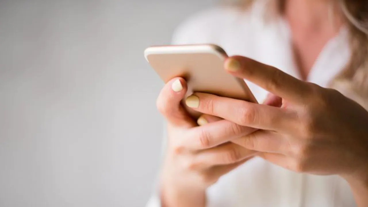 COVID-19 vaccine proof certificates to be stored on apps
