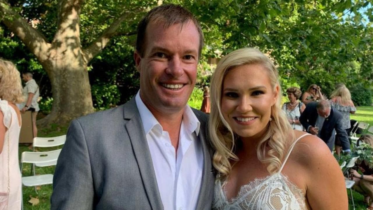 Couple scrambles to get married before snap lockdown