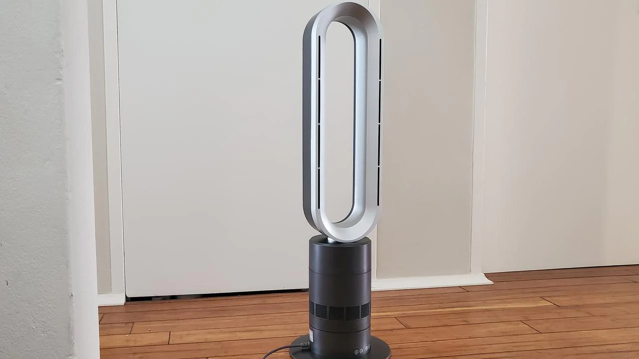Elly Awesome finds $149 Dyson Bladeless fan dupe, Angelo Cooling fan