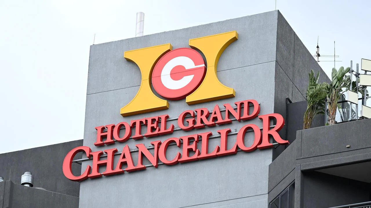 Hotel Grand Chancellor outbreak source: Changes to quarantine rules