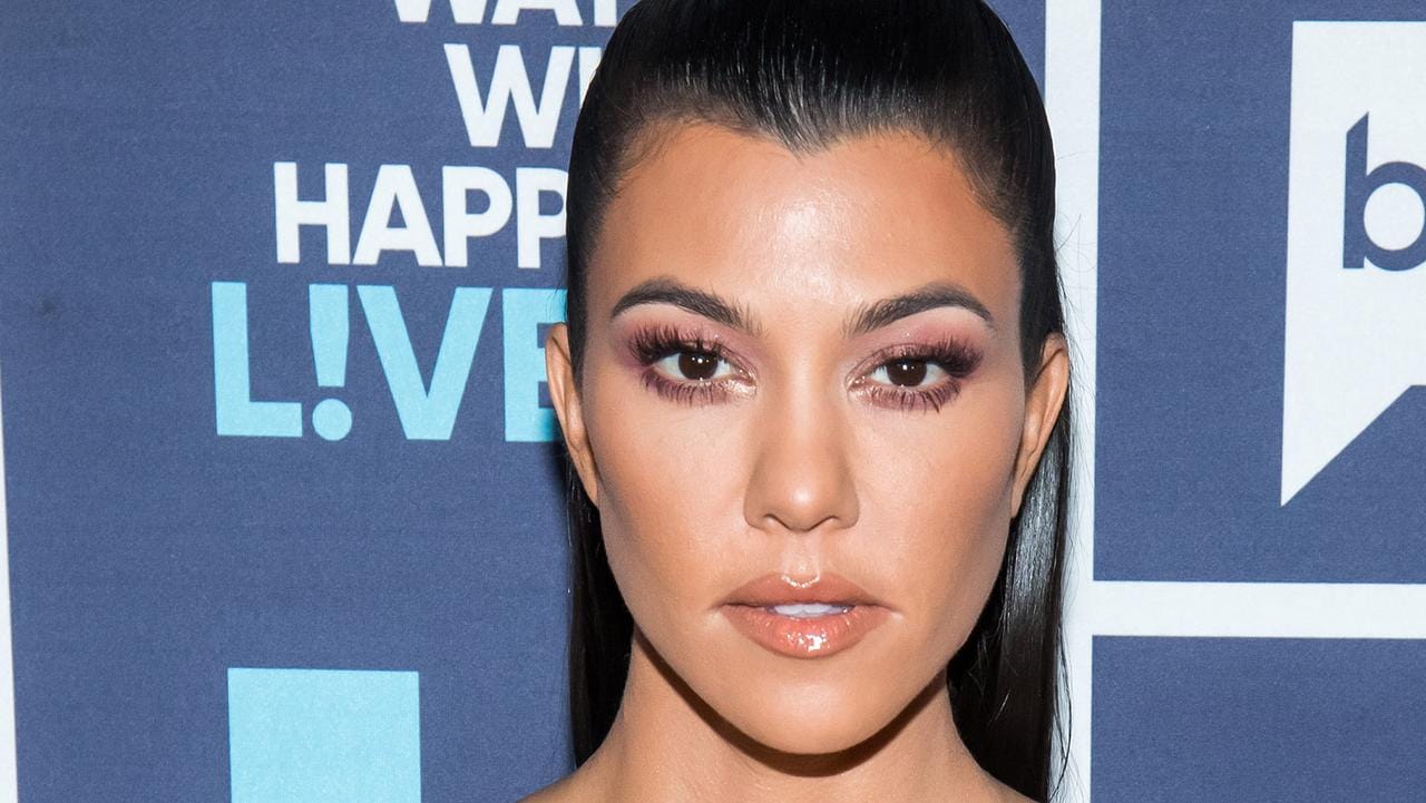 Kourtney Kardashian dating Blink-182 star Travis Barker