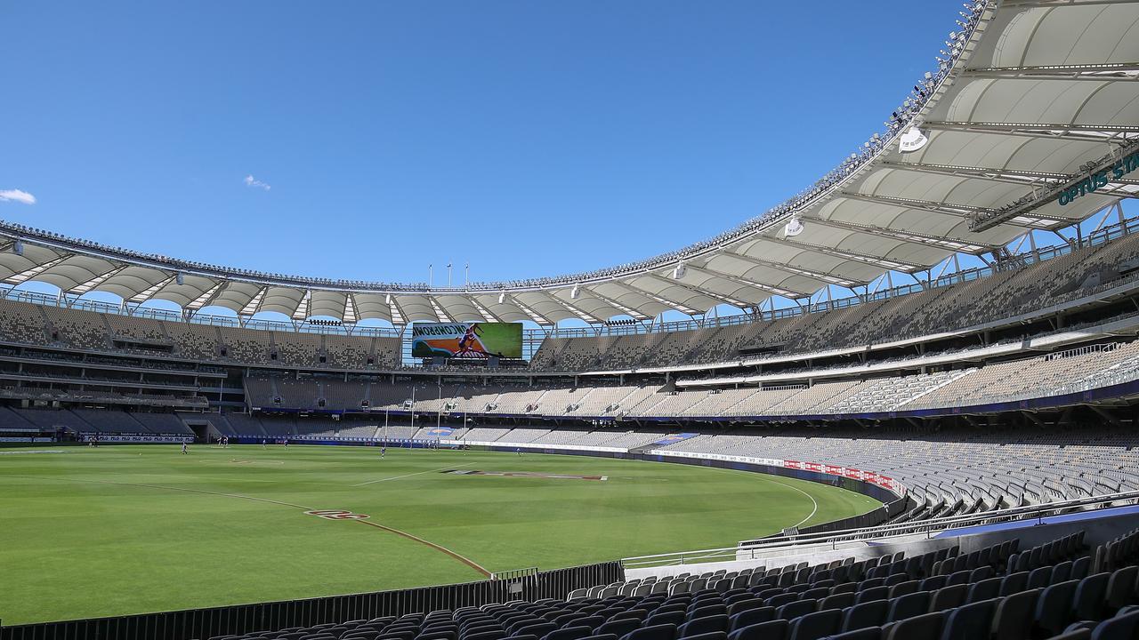 Man charged after allegedly driving recklessly on oval