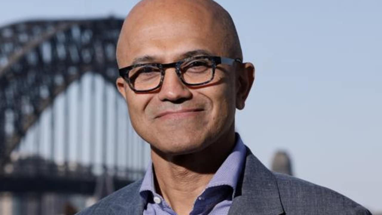 Microsoft takes a swipe at Google, says it supports news laws