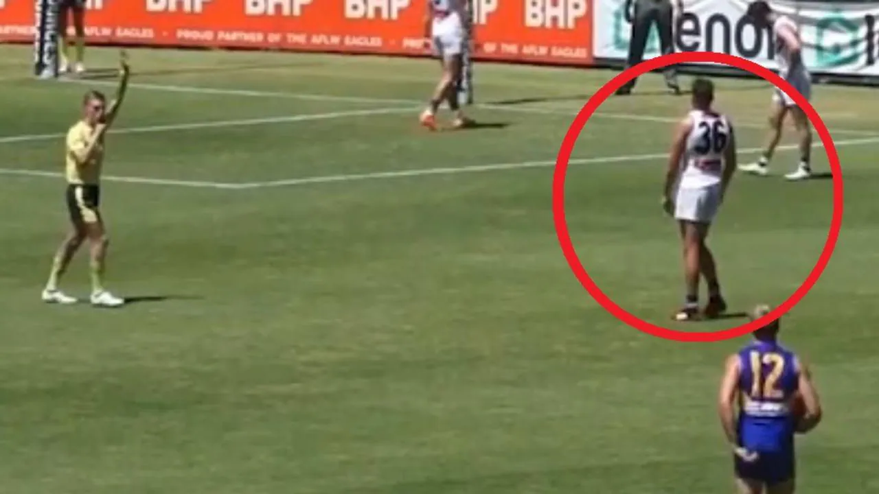 New man on the mark rule, 50-metre penalty Brennan Cox, video, reaction