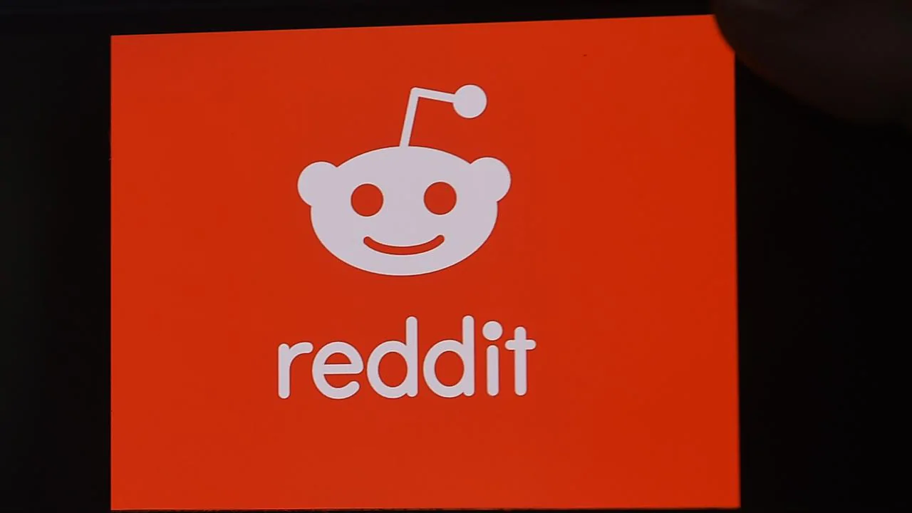 Reddit doubles valuation to $7 billion after GameStop share market frenzy