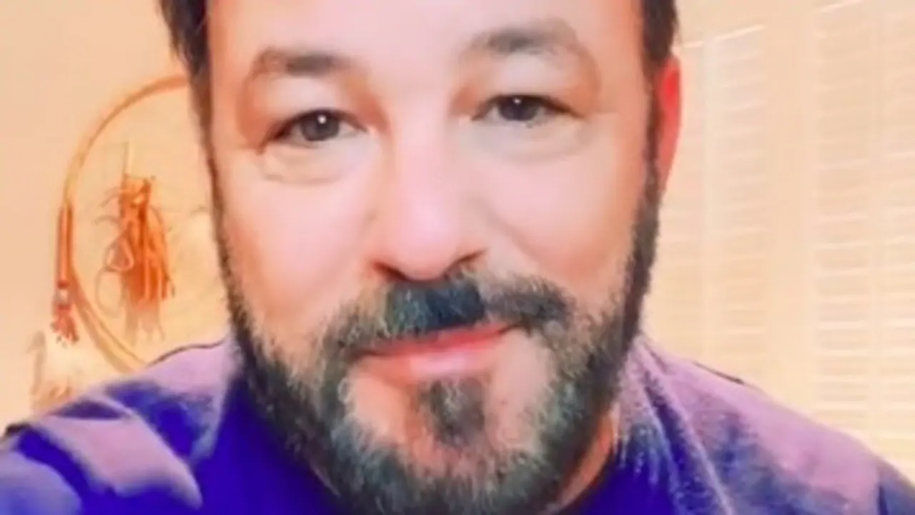 Sex therapist says straight men can have sex with men ‘and not be gay’ in TikTok video