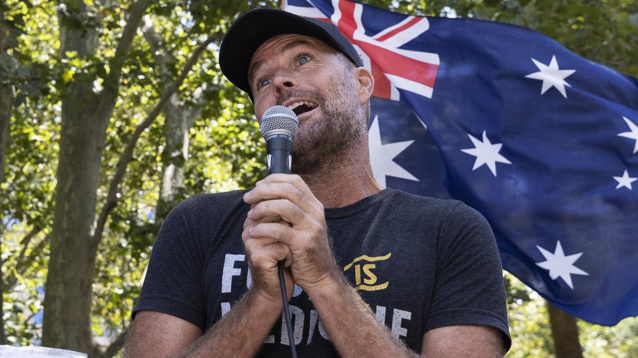 Team of health experts act as myth-busters to fight bogus claims about COVID-19 and the vaccine