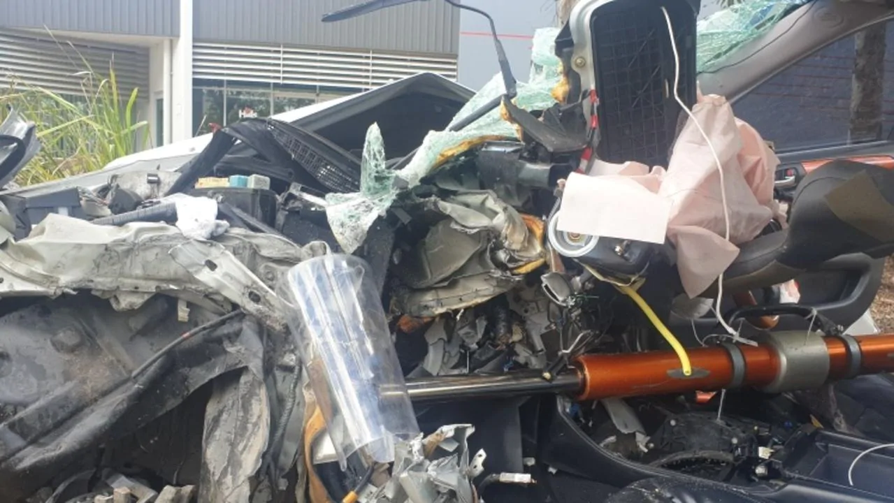 Teen rescued from wrecked car