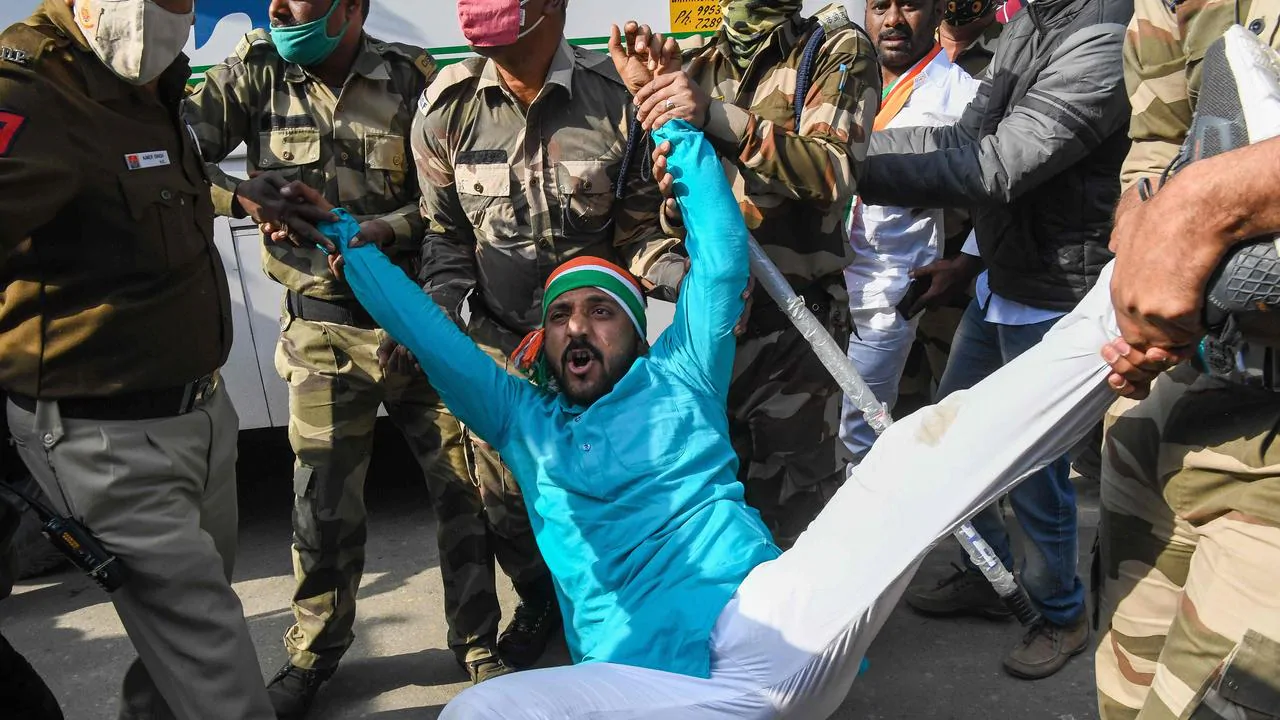 The reason why thousands are fighting Modi’s agriculture laws