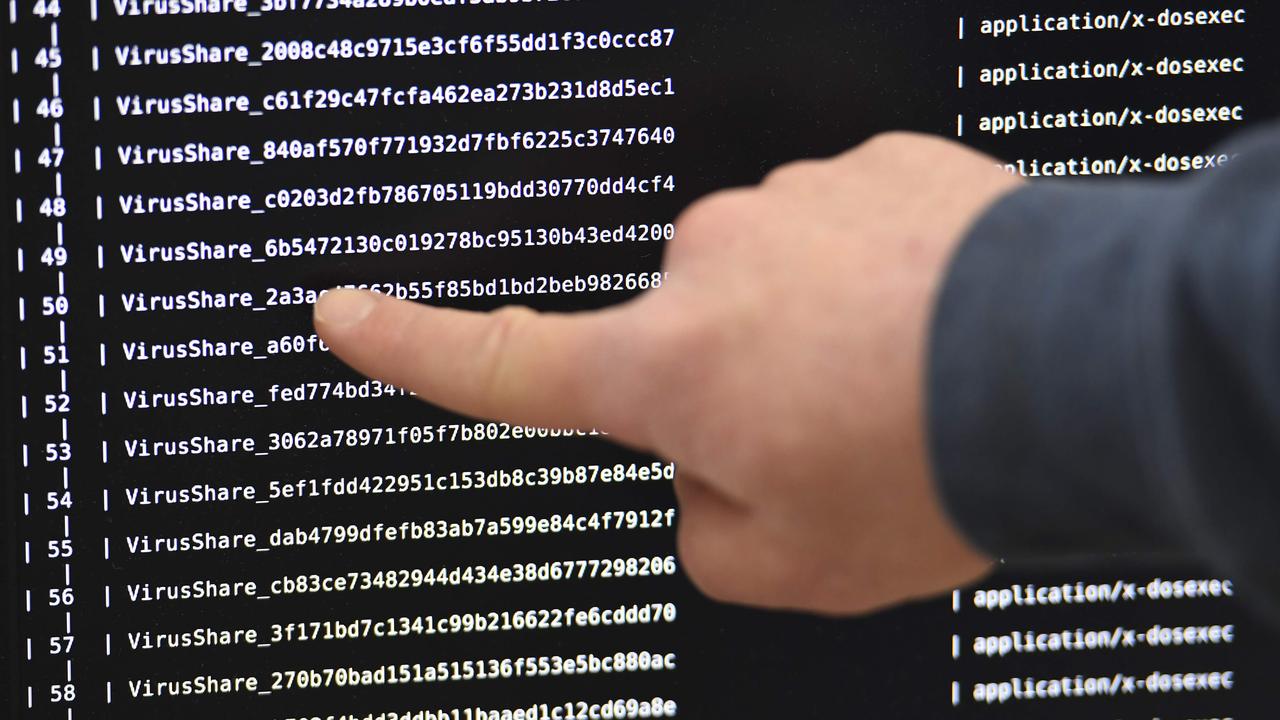 Australia’s spy cyber security chiefs investigating Parliament House hack