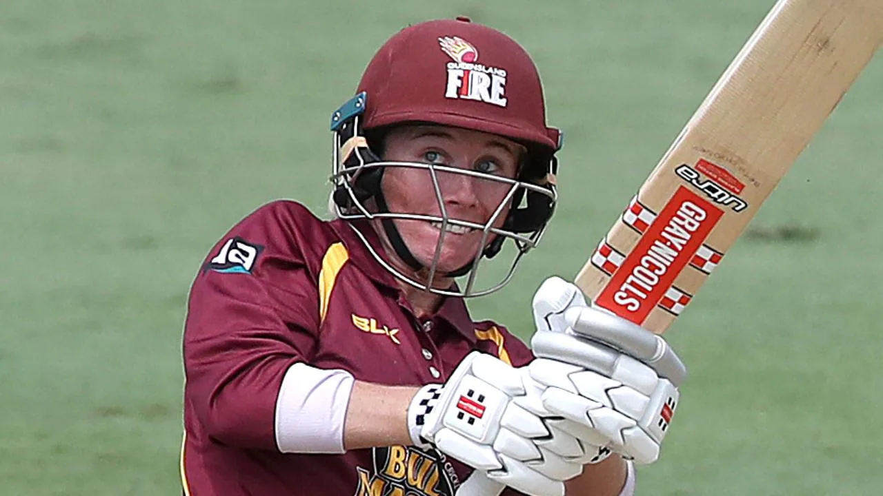 Beth Mooney century, Queensland Fire vs Western Australia, Georgia Redmayne, cricket news