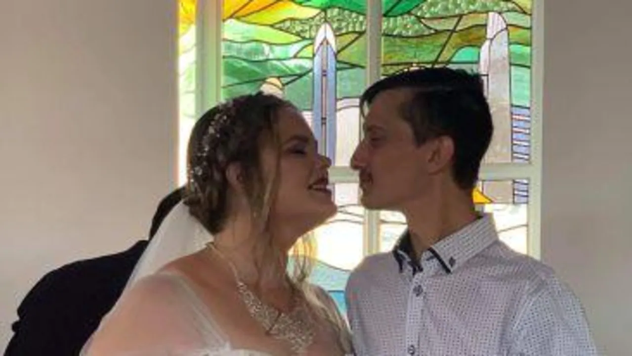 Gold Coast mother recounts tragic miscarriage on her wedding day