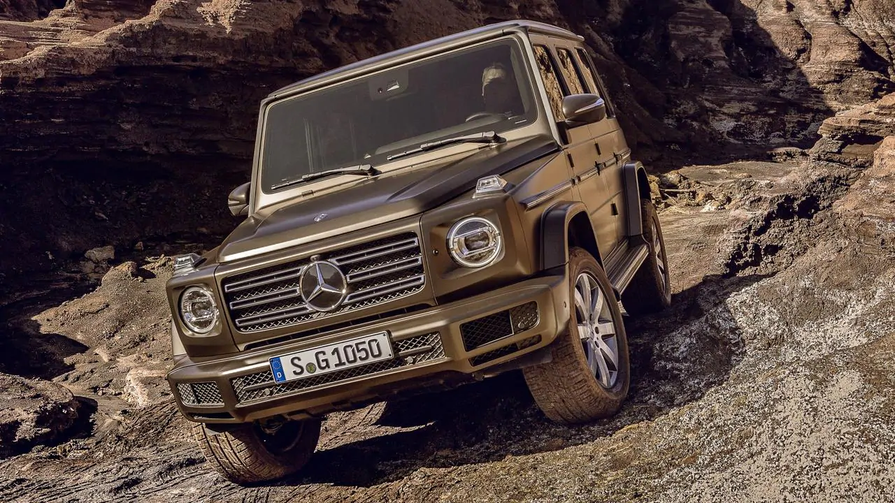 Mercedes-Benz G400d on the way to Australia
