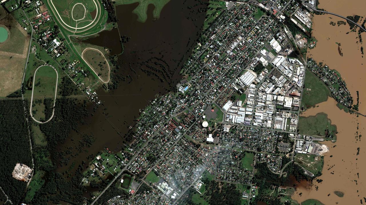 NSW State Emergency Service received 12,000 calls for help in one week of floods