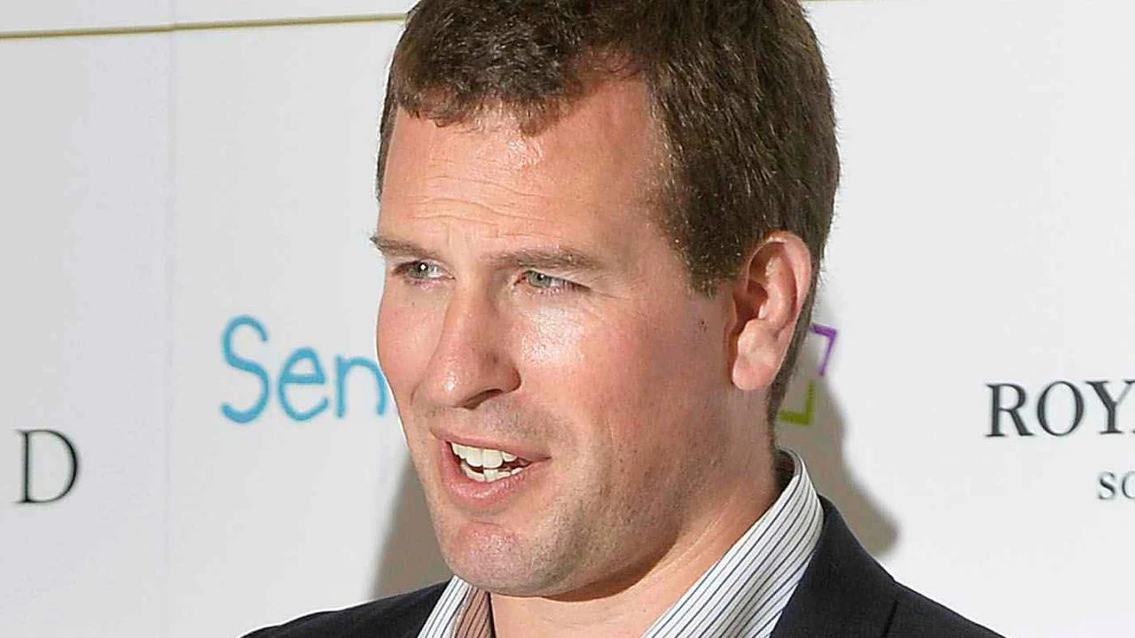 Queen’s grandson Peter Phillips questioned by police over lockdown trip to see married woman