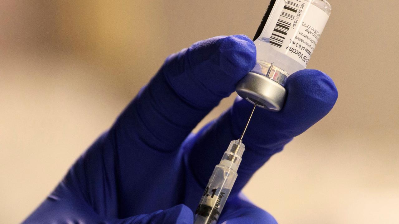 Queensland nurse suffers anaphylactic reaction to COVID-19 vaccine
