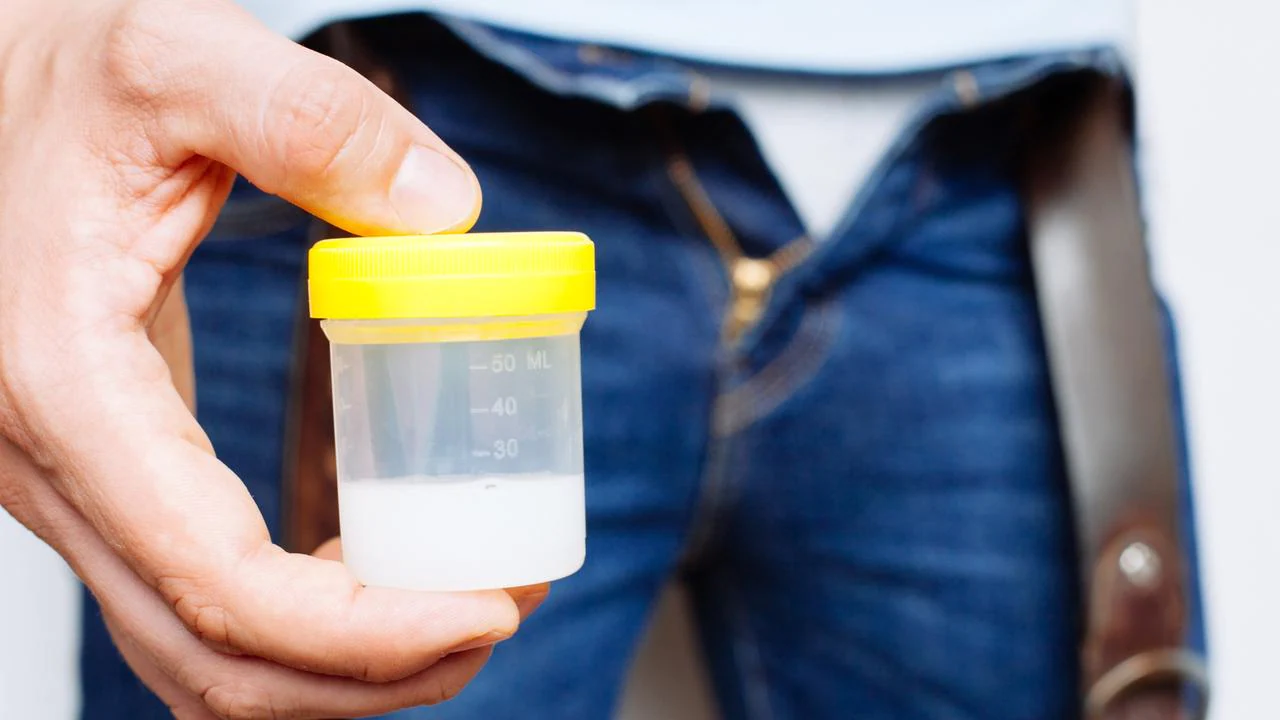 Space travel and sperm bank on the moon necessary to keep world going, according to scientists