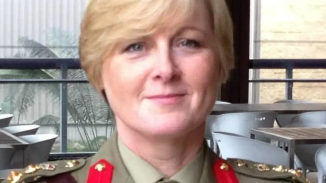 Who is the defence minister of Australia and what does she do, family and army details
