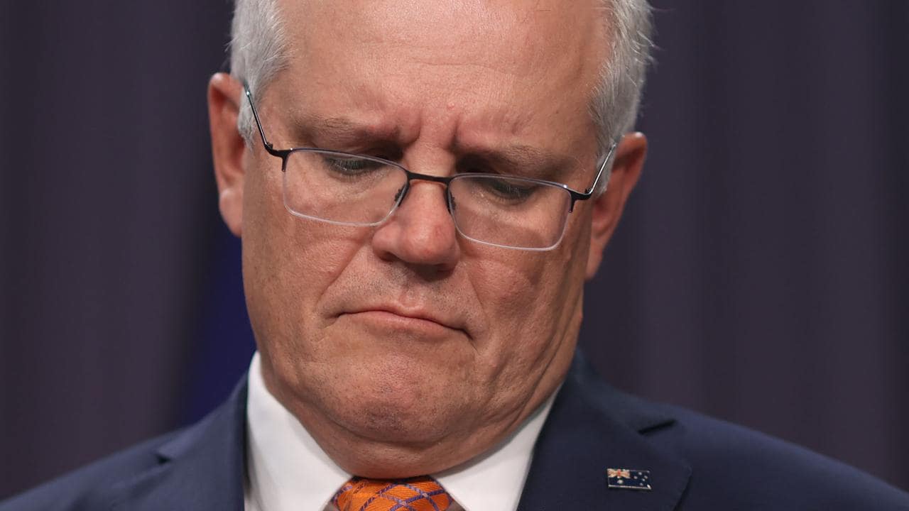 Australia reacts to drastic change to COVID-19 AstraZeneca vaccine rollout