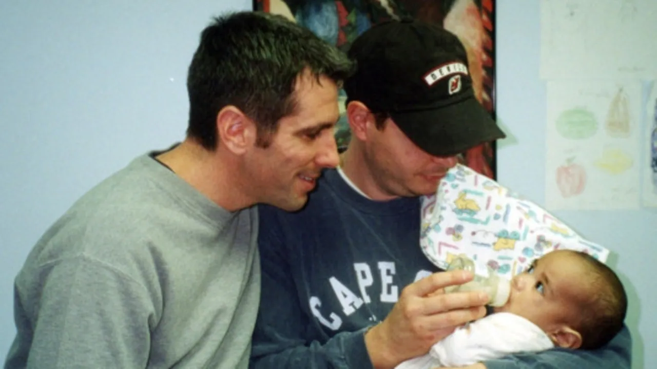 Couple adopt abandoned baby they found on NYC subway