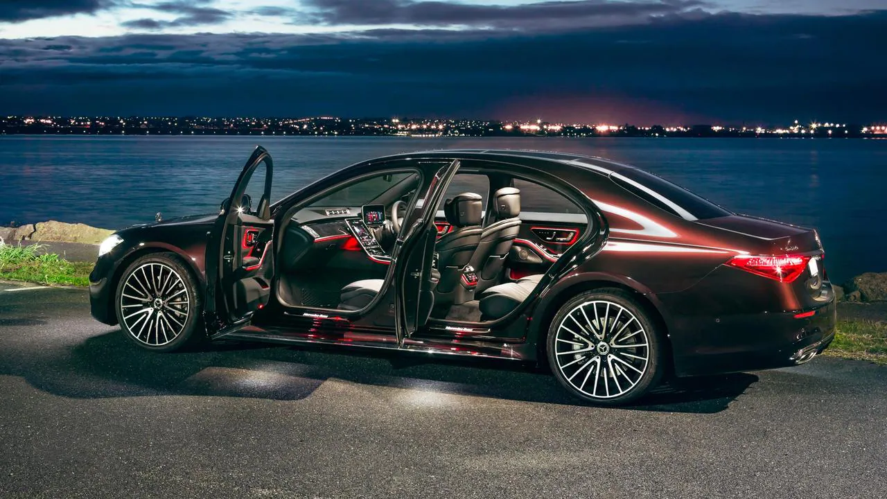 Hi-tech features for flagship sedan