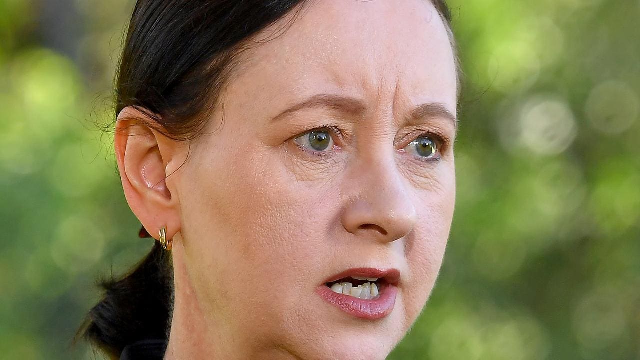 Qld Health Minister Yvette D’Ath returns negative COVID-19 test