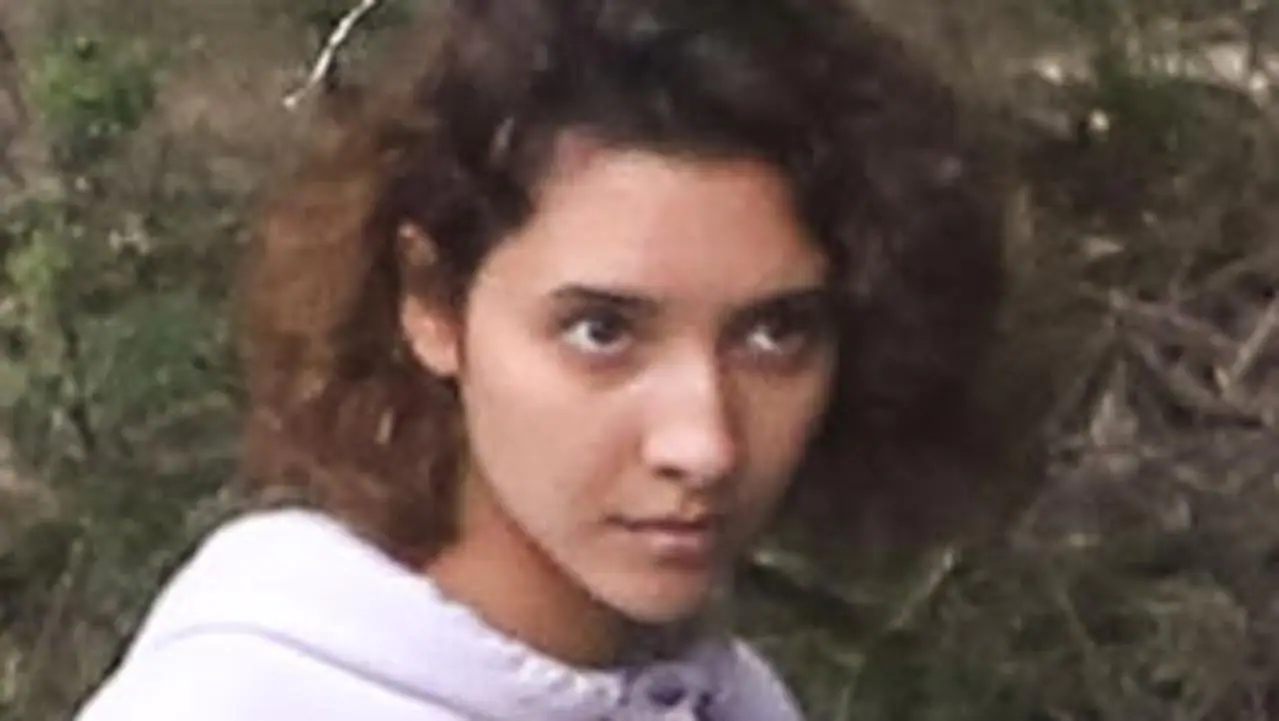 Zac Efron and Vanessa Valladares visit Blue Mountains with Dylan Efron